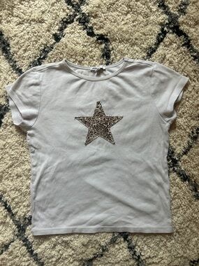 White Star Graphic Tee with Leopard Print Accent